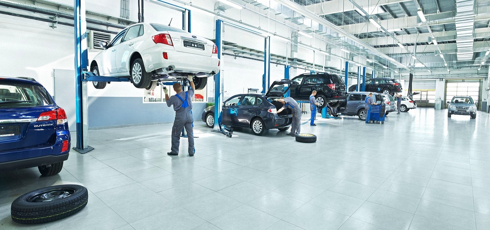 Большой спектр услуг по ремонту автомобилей !